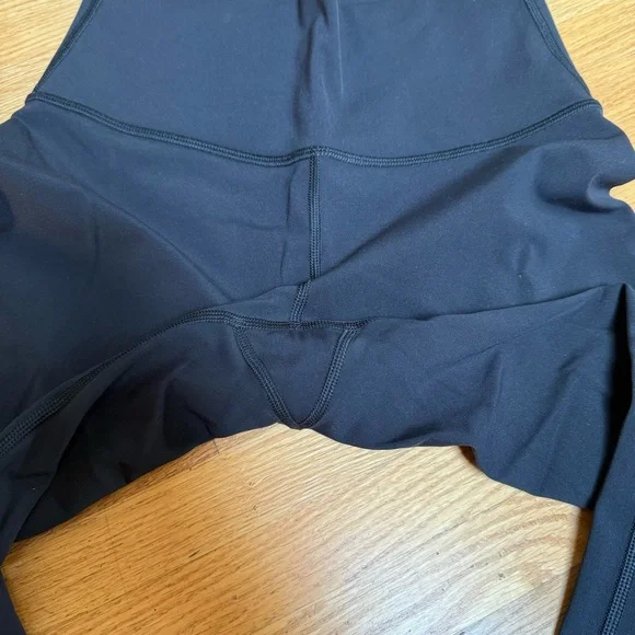 lululemon Wunder 25” Luxtreme Leggings - Picture 4 of 5